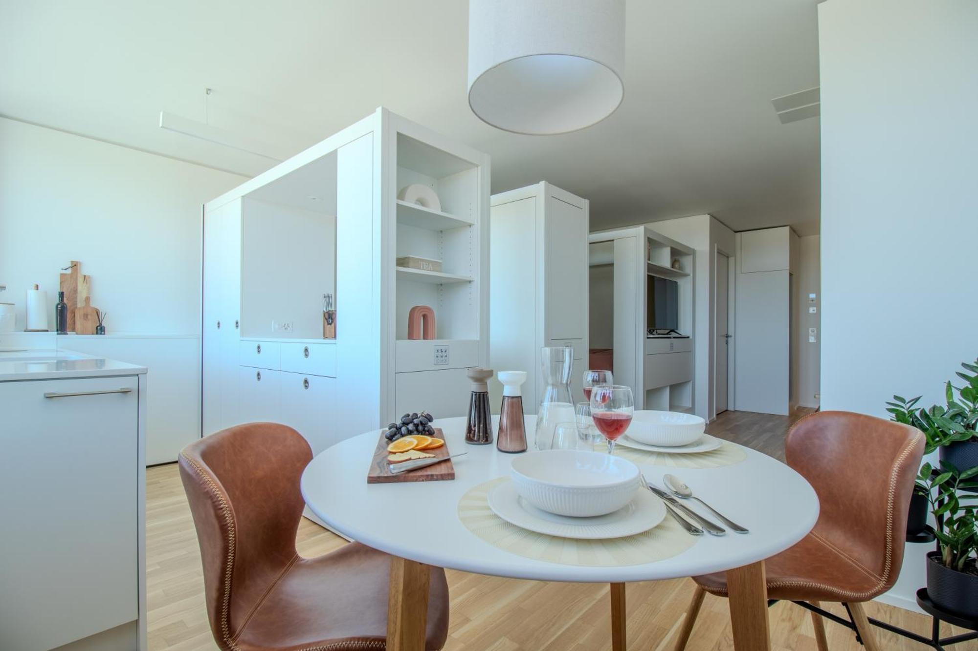 Loewe Apartments Am Rheinfall Neuhausen Am Rheinfall Eksteriør billede